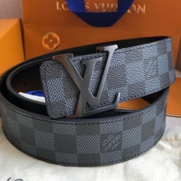 Luxury Louis Vuitton Black Damier Check Belt - Picture 2 of 5